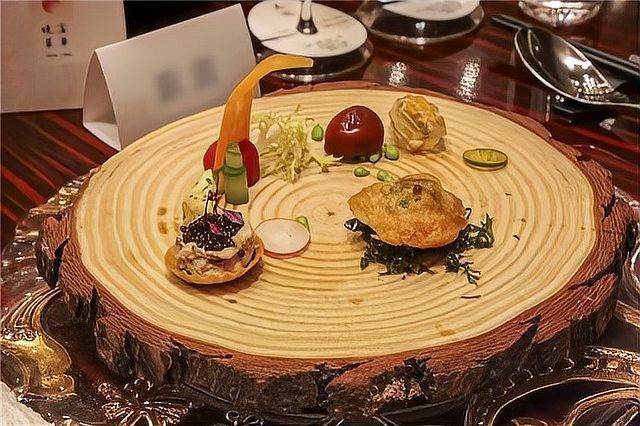 河源尋龍魚餐廳有哪些特色菜（河源尋龍魚餐廳哪家口碑最好？）