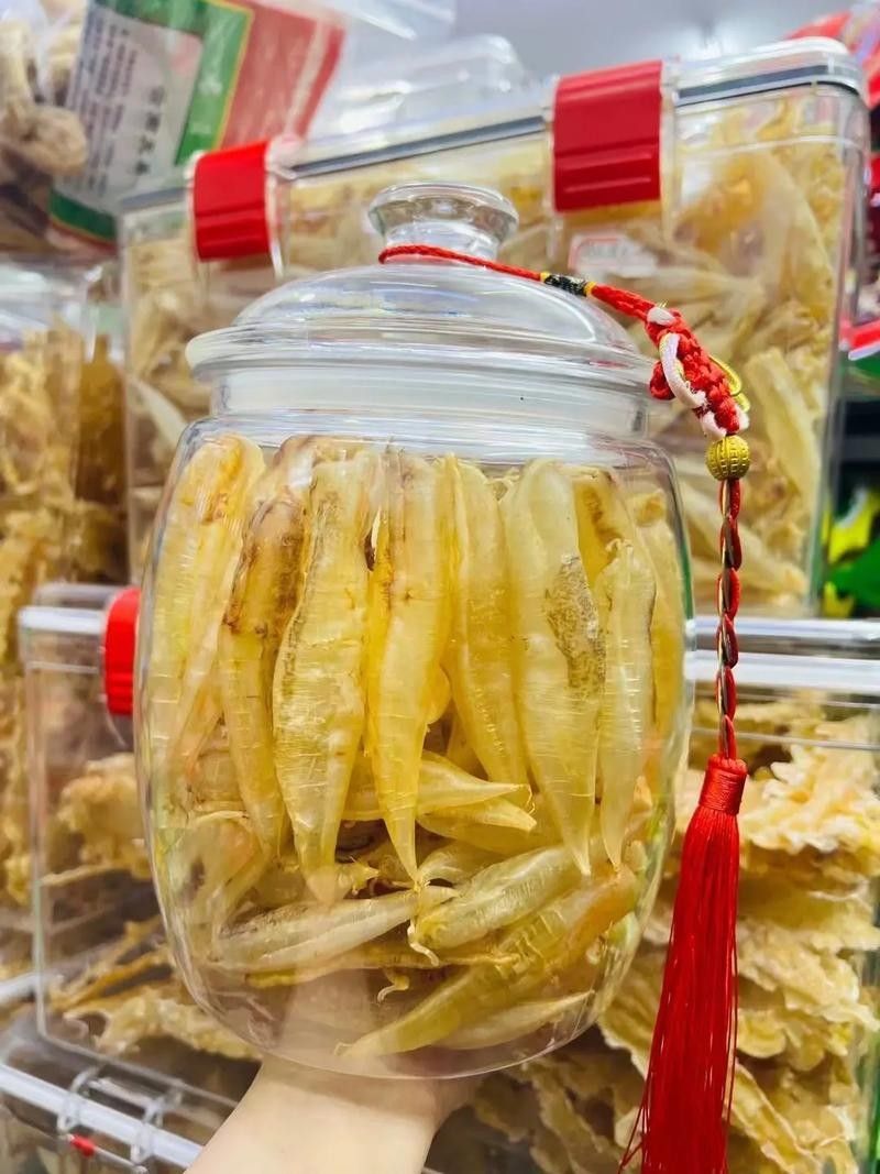 金龍魚膠有哪些功效？（金龍魚膠有什么功效和作用）