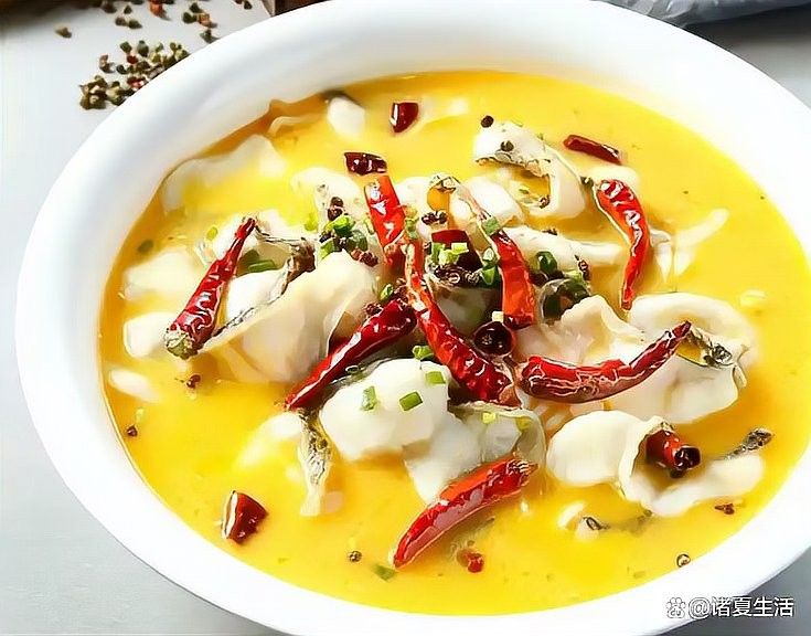 龍魚配菜如何去腥（大廚教你鱘龍魚的處理技巧和做法，不腥不柴鮮香滑嫩超子美食）