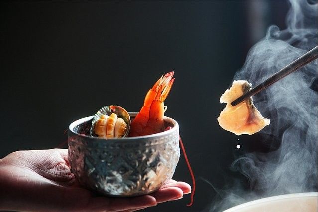 瀾滄江龍魚火鍋如何處理刺（瀾滄江龍魚火鍋湯底有哪些選擇瀾滄江龍魚火鍋的選擇）