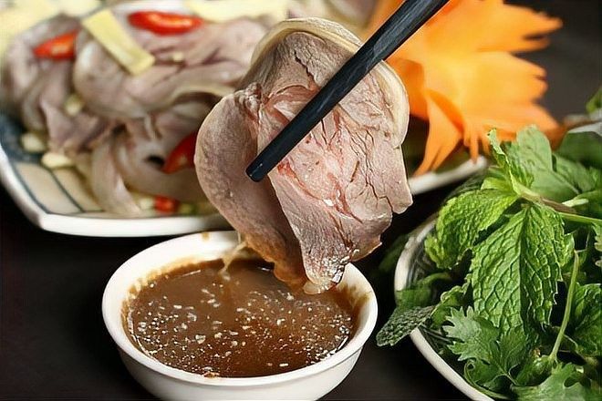 如何家庭自凍龍魚(yú)食物？（如何在家中保存龍魚(yú)？）