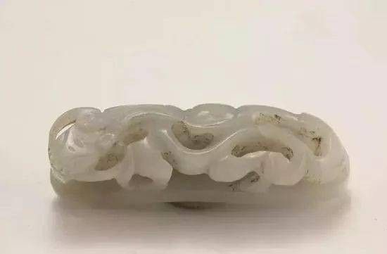 夔龍紋和蟠龍紋在玉器上的表現（中國古代玉器上常見的裝飾圖案夔龍紋和蟠龍紋有什么區別）