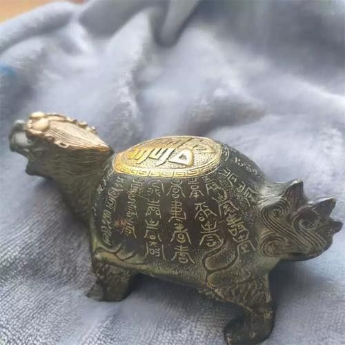 如何判斷龍龜圖片是否可商用（龍龜圖片的商用判斷）