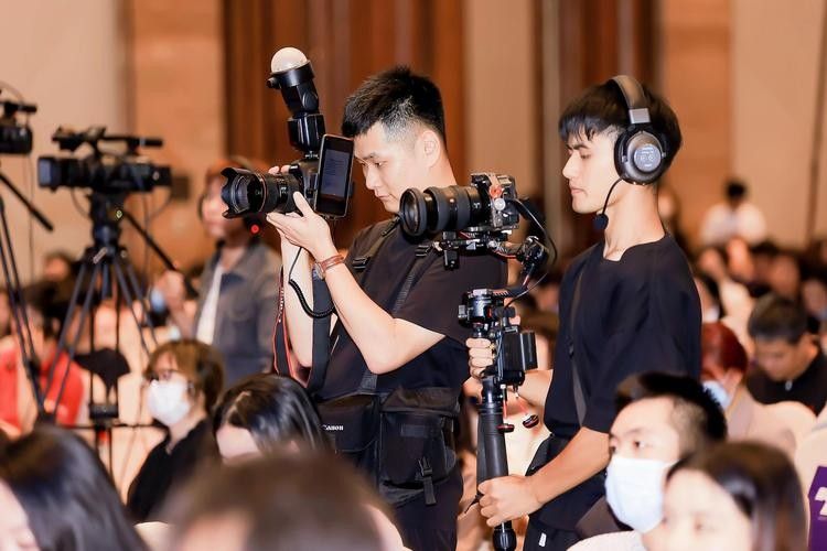 能否提供一些活動攝影的技巧（北京日報客戶端3個活動拍攝活動拍攝轉場技巧教給你）