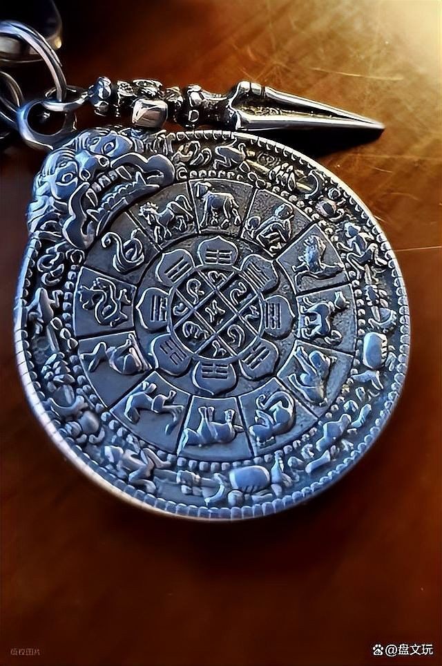 青龍符哪個材質最好（青龍符的價格范圍是多少？）