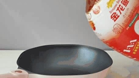 金龍魚燉豆腐的做法（福建海邊特色龍魚酸菜豆腐湯鮮嫩如豆腐營養(yǎng)滿滿蛾刃未歇）