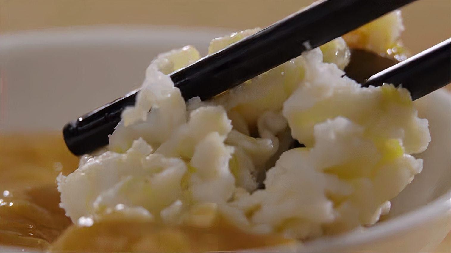 杜龍魚的最佳烹飪方法是什么（杜龍魚與杜仲等藥材慢燉3小時肉質軟爛且魚香濃郁）