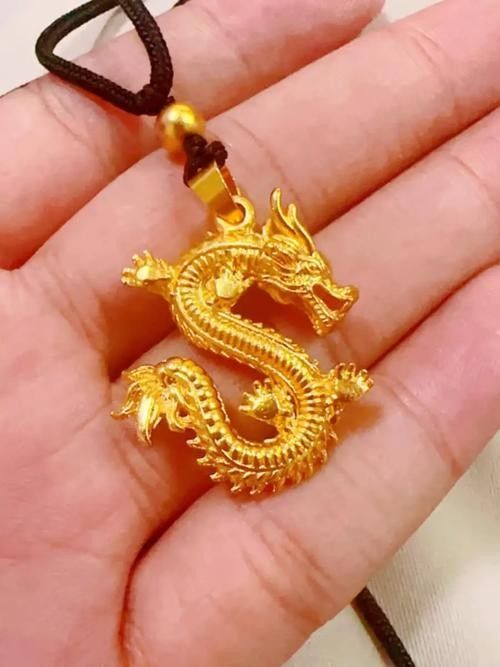 如何挑選30cm以上的寶石金龍？（如何挑選30cm以上的寶石金龍）