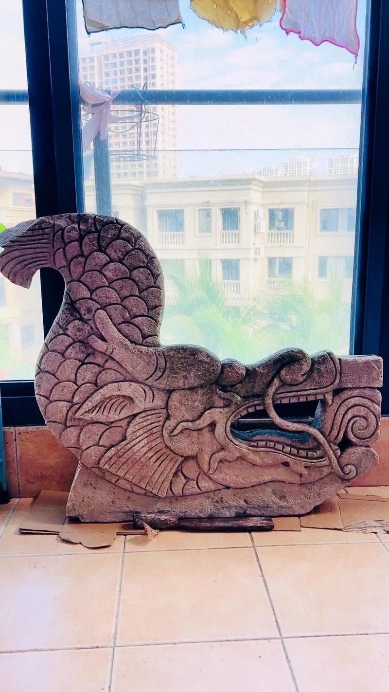 龍魚(yú)雕像有哪些形態(tài)？