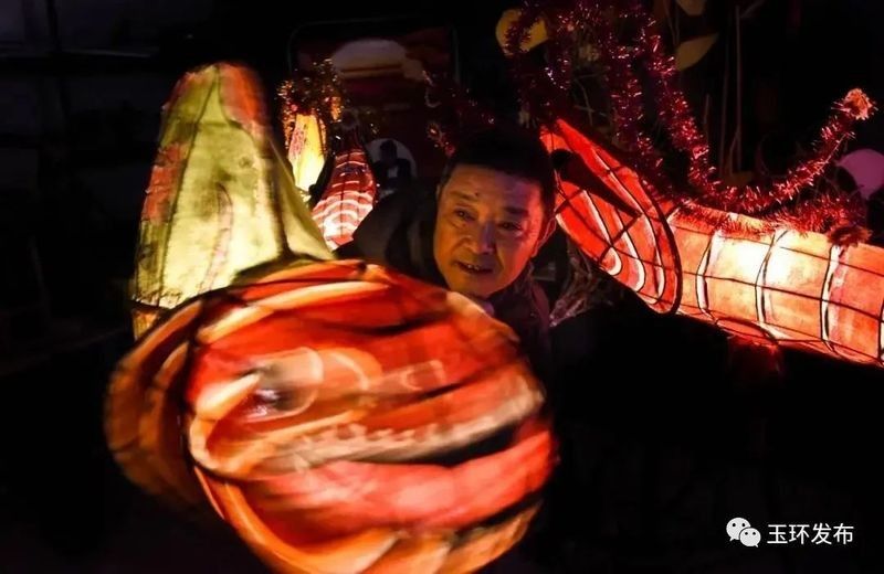 龍魚舞的道具制作過程（坎門鰲龍魚燈舞道具制作教程：龍魚舞的道具制作過程）