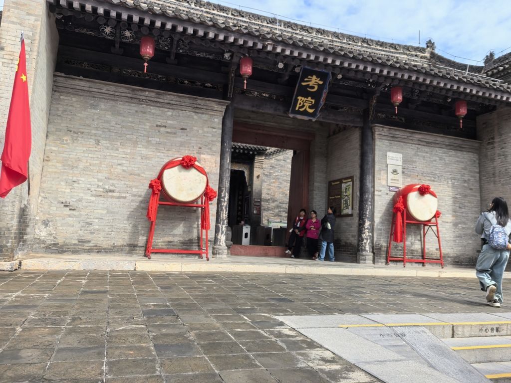 堅持愛好（zizai評論：堅持愛好對于個人發(fā)展的重要性及其對個人成長的影響）