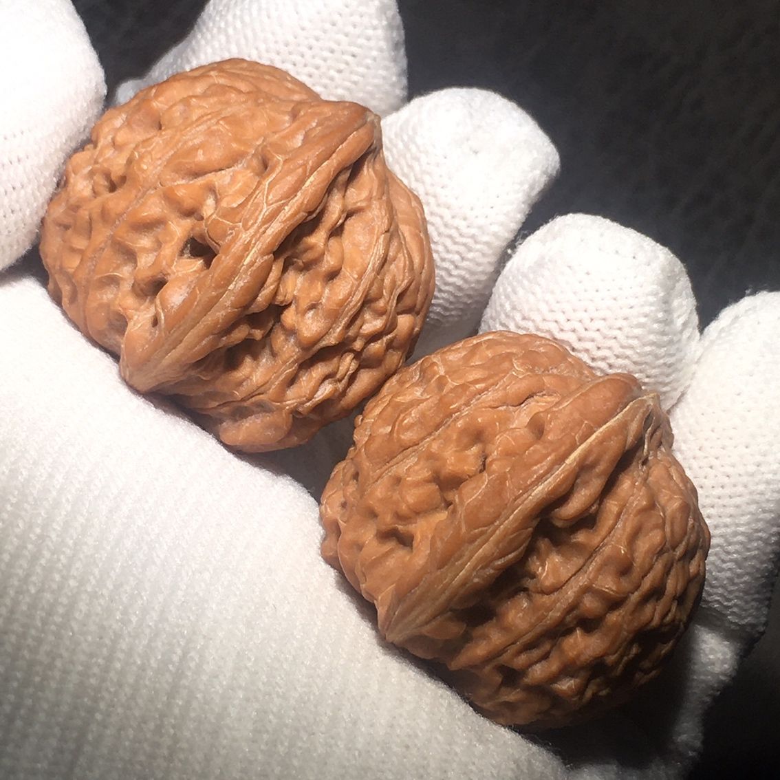 紅皮小磨盤文玩核桃（皮小磨盤文玩核桃）