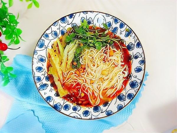 金龍魚面條有哪些口味（金龍魚面條口味有哪些？）