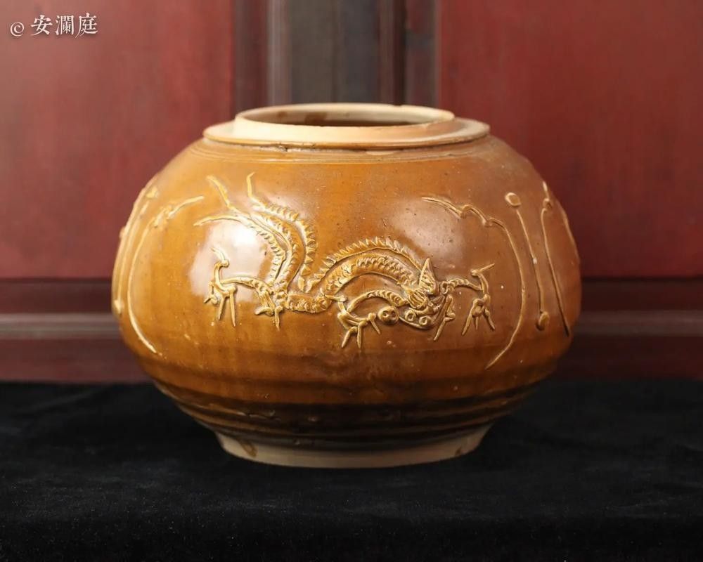 磁灶陶瓷龍雕的特點是什么？（磁灶陶瓷龍雕的制作工藝） 磁灶陶瓷龍雕的特點是什么？（磁灶陶瓷龍雕的制作工藝） 龍魚百科 第3張