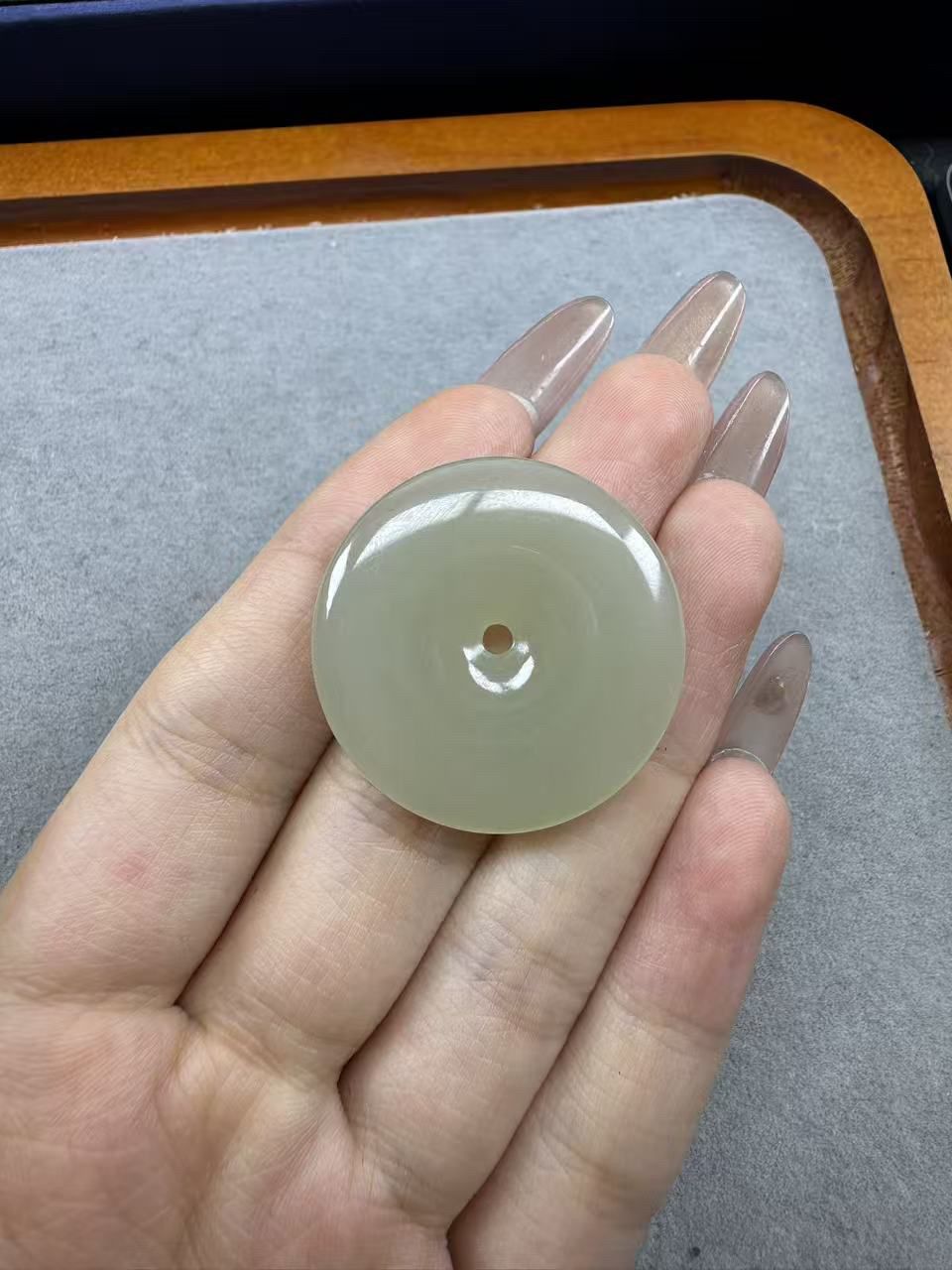 古典藍底金龍魚多久喂一次？（古典藍底金龍魚多久喂一次）