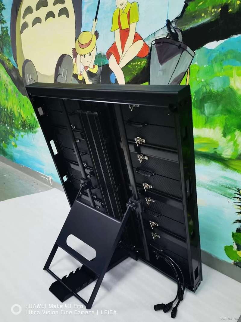 電子魚缸屏如何安裝到魚缸上