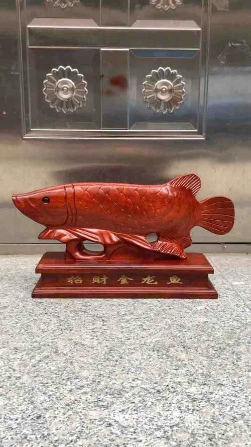 哪里可以找到更多木雕龍魚圖片