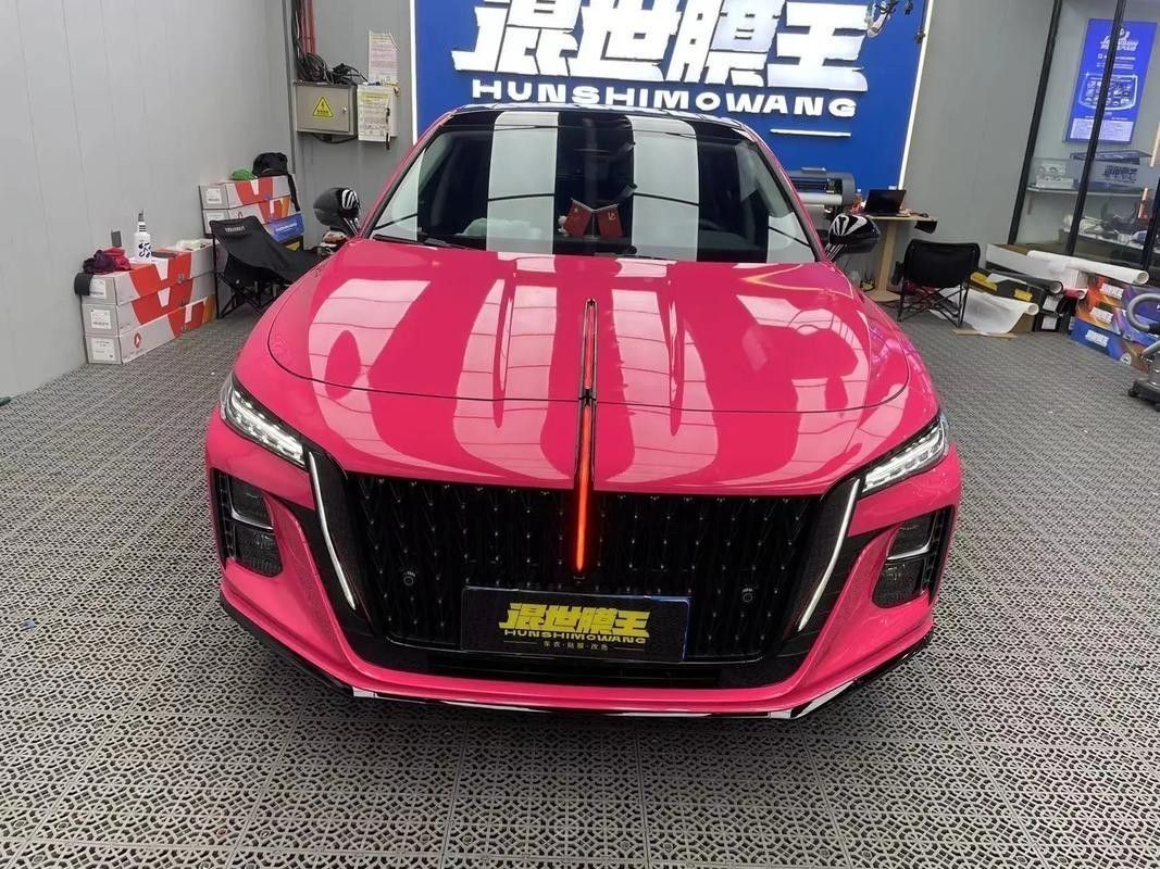 能否提供更多紅龍旗配色方案？
