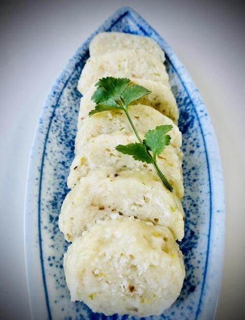 甌龍魚餅和嘻哈龍魚豆腐哪個更好吃（甌龍魚餅和嘻哈龍魚豆腐哪個更好吃甌龍魚餅和嘻哈龍魚豆腐哪個更好吃）