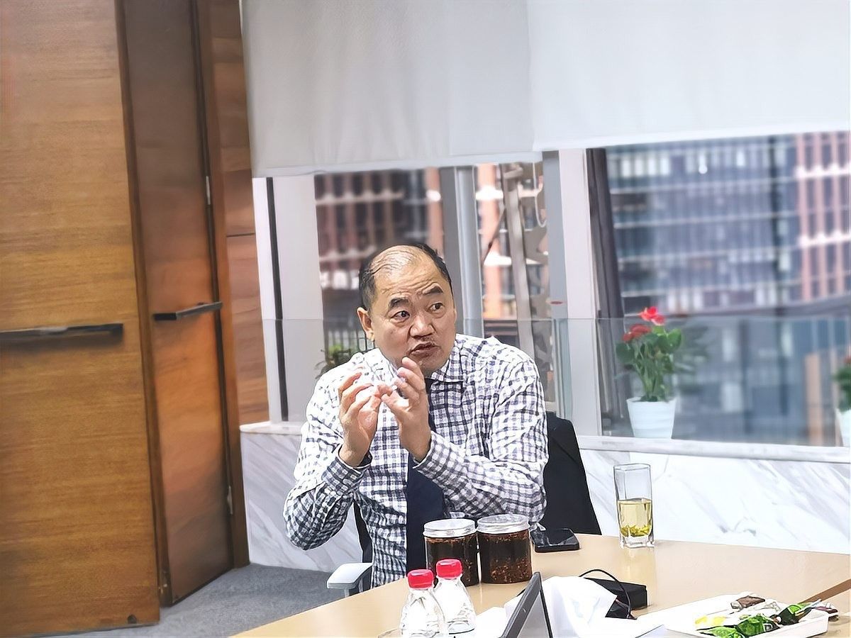 如何判斷龍魚批發(fā)商的信譽(yù)？（如何判斷一個(gè)龍魚批發(fā)商是否值得信賴）