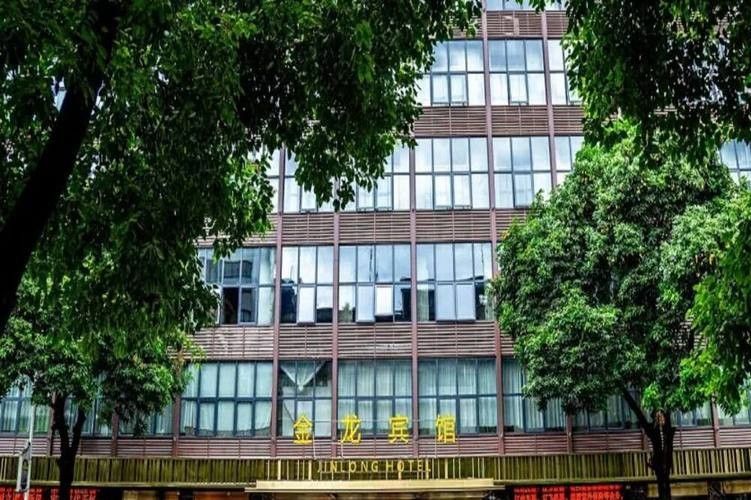 金龍賓館和潮州賓館哪個更近？（龍賓館和潮州賓館哪個更近，金龍賓館和潮州賓館哪個更受歡迎）