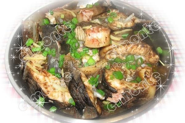 如何判斷鱘龍魚是否蒸熟（鱘魚蒸多長時間熟）