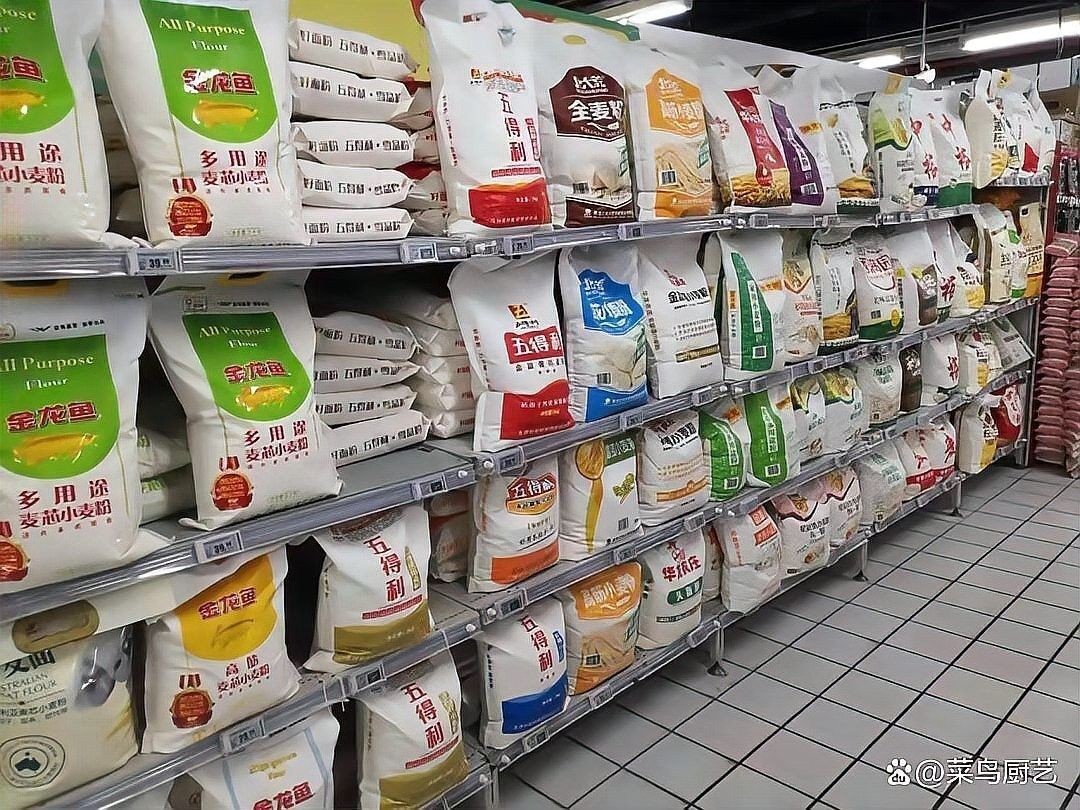 金龍魚和金沙河的價格差異大嗎