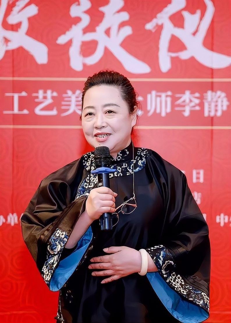 古典藍底和塔達藍底哪個更稀有？