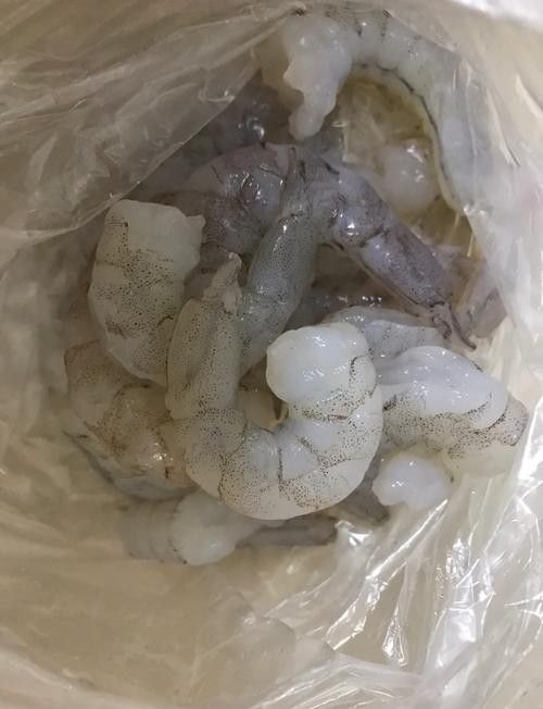 如何判斷蝦仁是否新鮮（判斷蝦仁是否新鮮是確保食用安全和美味的關鍵步驟）
