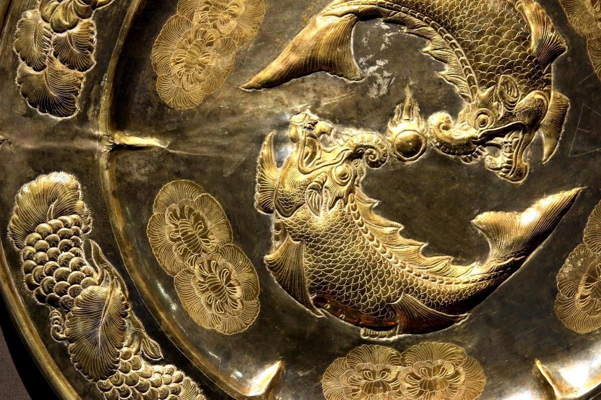 白龍魚服與皇室有何關聯