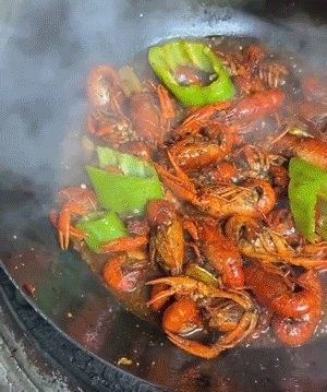 龍蝦批發(fā)樂清（樂清市哪個龍蝦批發(fā)市場規(guī)模大？）