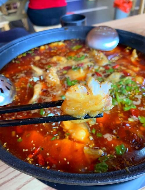 淅川哪里魚做的好吃（河南南陽淅川魚料理以其獨(dú)特的風(fēng)味和烹飪技巧而聞名）