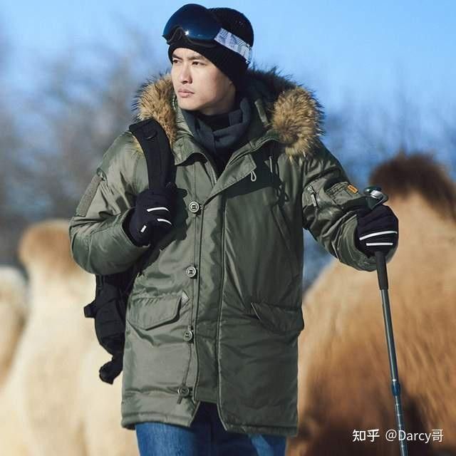 龍牙阿波羅系列哪個(gè)顏色最受歡迎（曬出你的出片ooteed穿搭百搭t恤龍牙阿波羅polo衫）