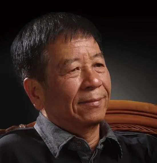 盧思立和徐土龍的作品有何不同