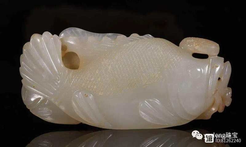 白玉龍魚有哪些寓意（白玉龍魚在風水里象征著什么）