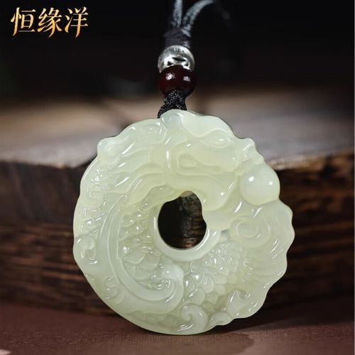 玉雕龍魚的價格范圍（和田玉雕龍魚價格）