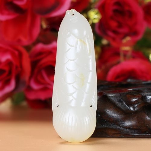 和田玉金龍魚的價(jià)格范圍是多少（和田玉金龍魚一只多少錢）