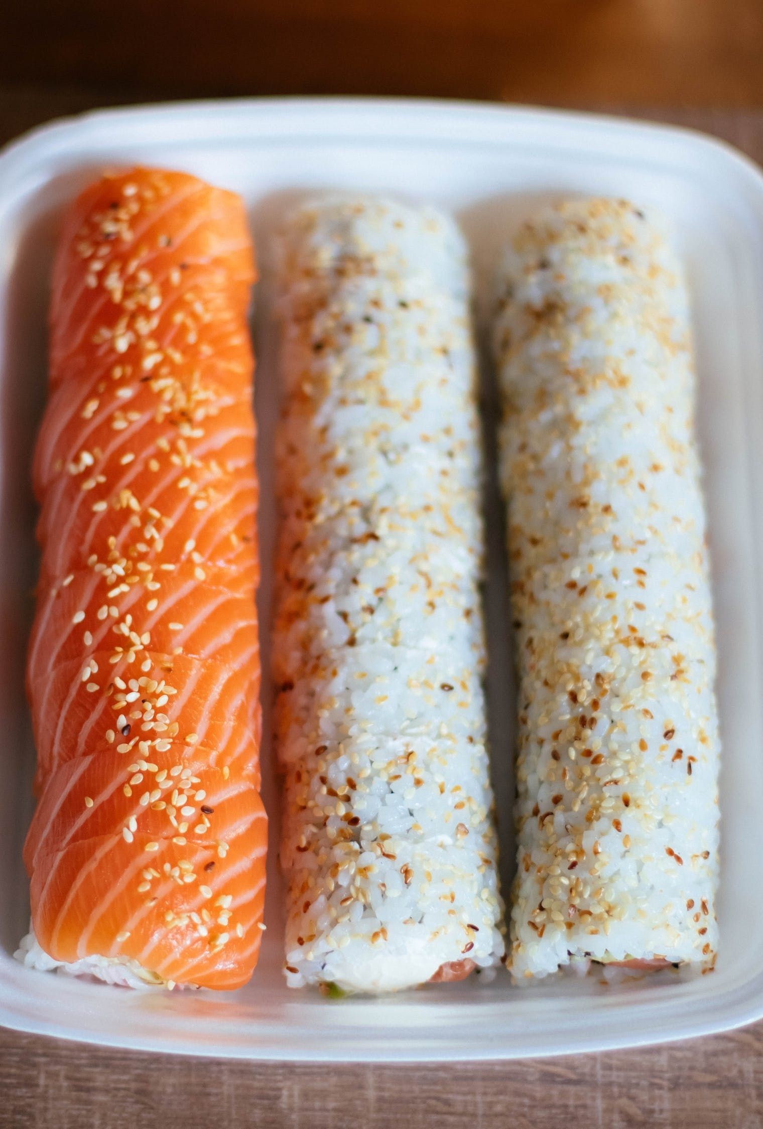 九龍魚的壁紙圖片大全大圖（九龍魚圖片大全風水）