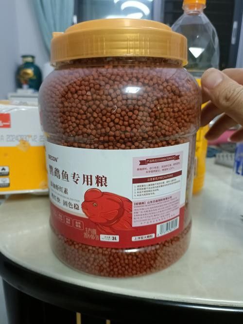 有哪些品牌增色飼料推薦？（增色飼料品牌推薦）