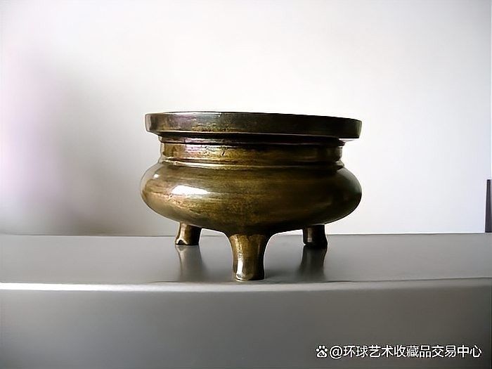 銅質龍魚擺件如何形成自然包漿？（質龍魚擺件的自然包漿形成過程是一個涉及物理和化學變化的過程）