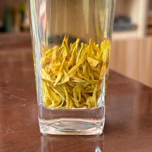金龍系列茶葉有哪些熱門產品（金龍系列茶葉以其獨特的品質和口感在市場上贏得了廣泛的好評）