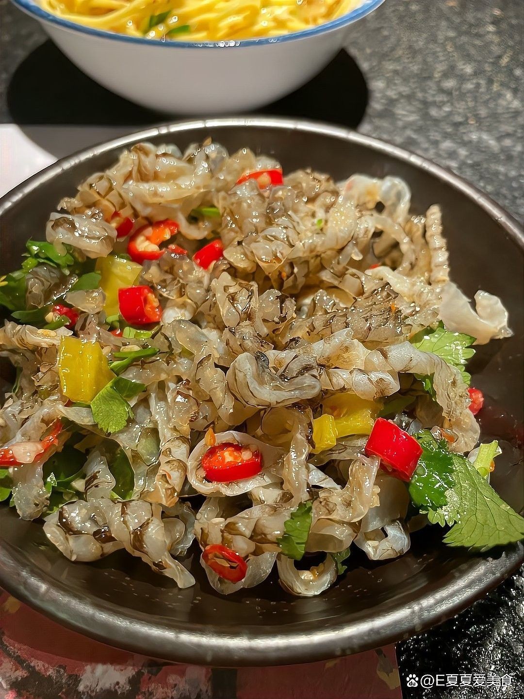 如何處理龍躉魚的魚皮（如何處理和保存龍躉魚的魚皮）