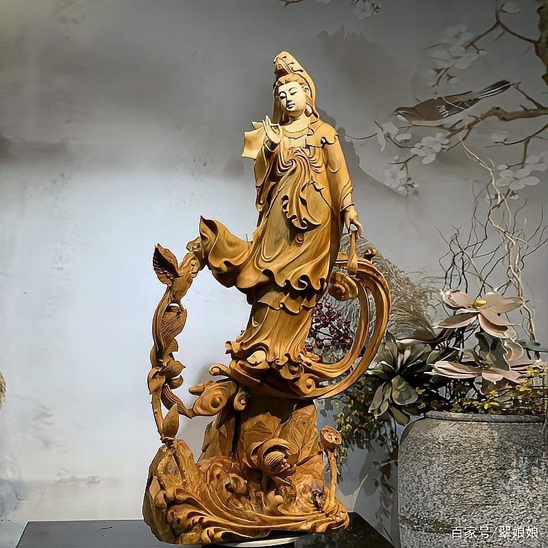 如何給金龍魚木雕上油？（如何給金龍魚木雕上油） 如何給金龍魚木雕上油？（如何給金龍魚木雕上油） 龍魚百科 第5張