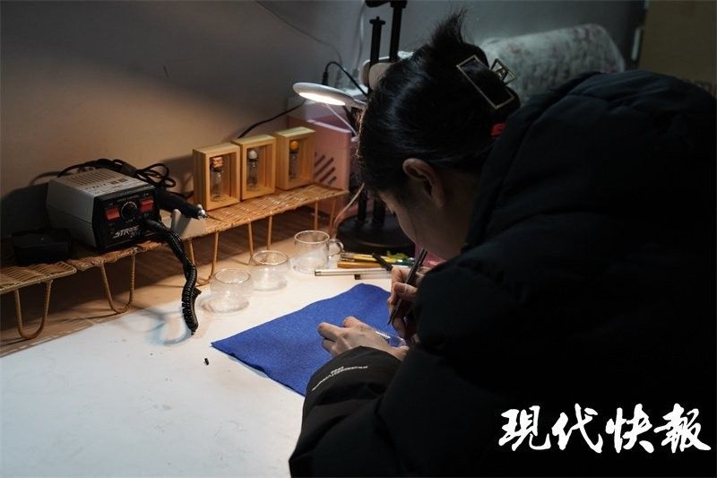 金龍魚(yú)雕刻需要哪些工具（金龍魚(yú)雕刻所需的主要工具）