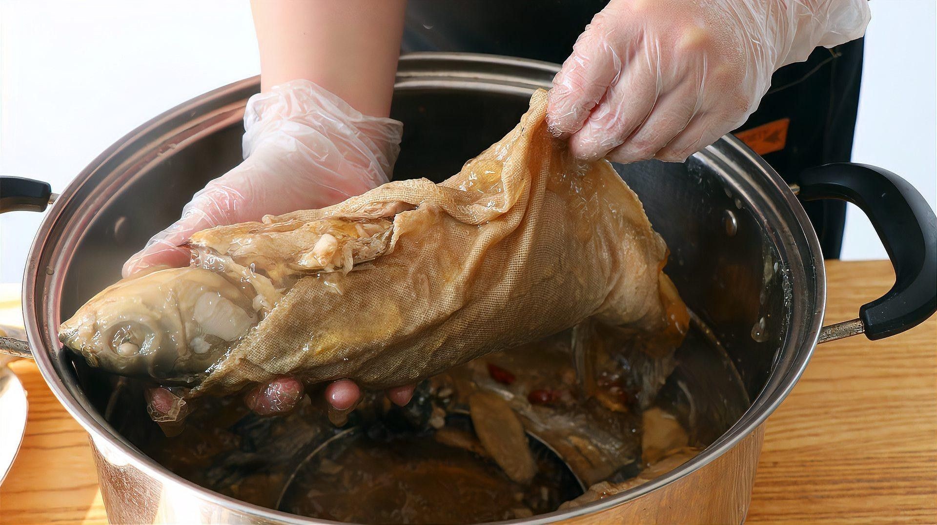 凍魚魚凍怎么做更美味？（冰凍了的魚怎么做好吃小竅門，做出來鮮美又好吃）