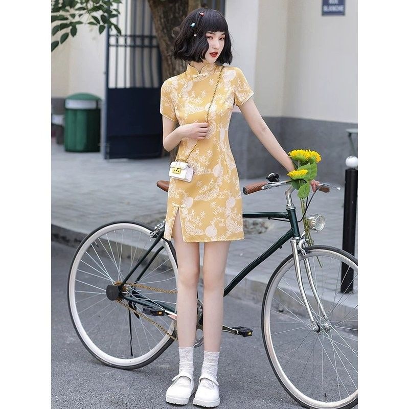 如何購買紅龍旗服飾？