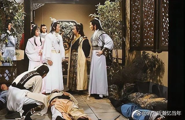 離別鉤在《七種武器》中象征什么？