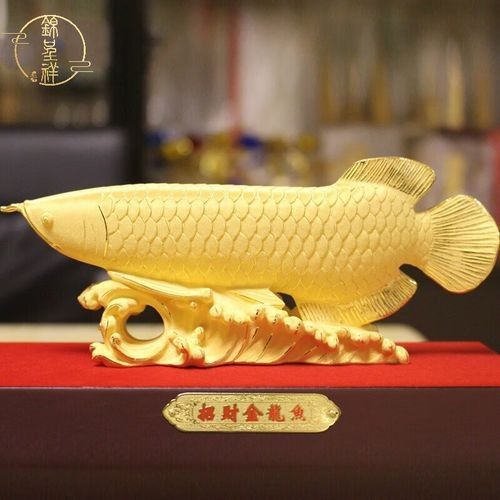 金龍擺件如何保養（金龍擺件最忌三種東西柚棠織藝養護龍牌別踩坑）