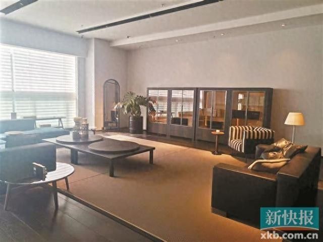 龍魚漆業(yè)國(guó)潮戰(zhàn)略具體內(nèi)容（龍魚漆業(yè)國(guó)潮戰(zhàn)略具體內(nèi)容在當(dāng)前全球化和本土化趨勢(shì)交織的背景下）
