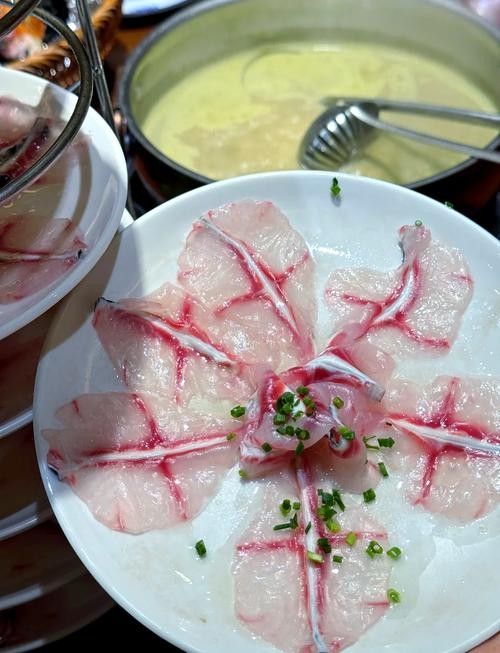 恭城鳳凰山斑魚館